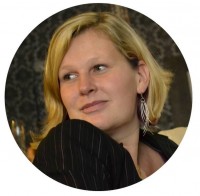 Spoluzakladatelka, kontaktni osoba